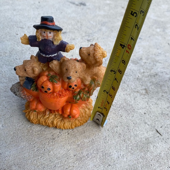Vintage Halloween Home Decor Salt & Pepper shaker And Teddy Bear Witch Decor - Picture 6 of 8